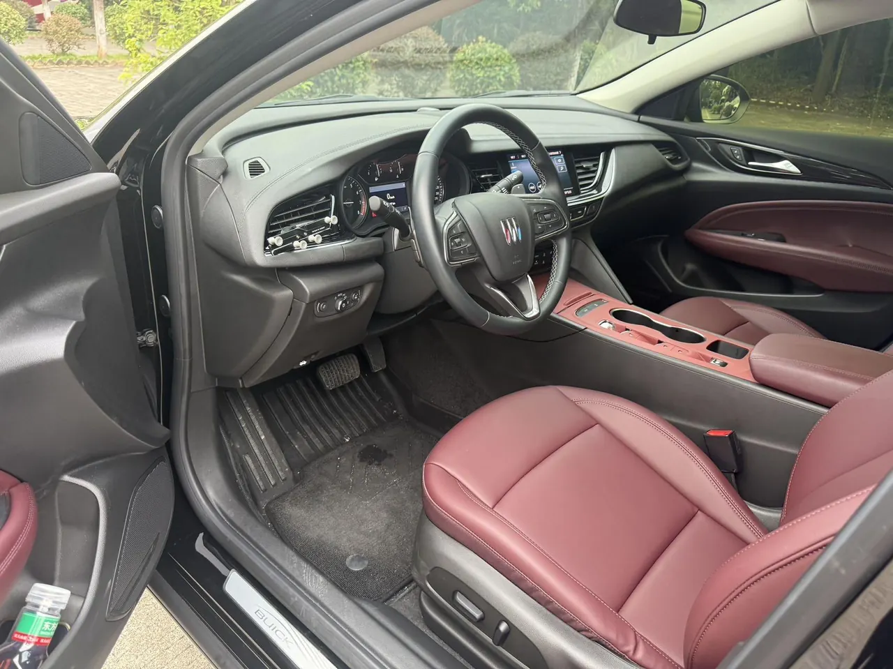 Buick 2025 Regal 1.5T 25T Super Edition Automatic Gear 4