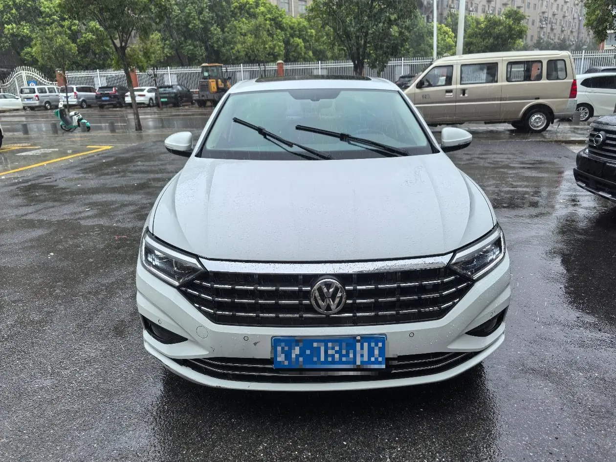 Volkswagen 2020 Sagitar 1.4TSI 280TSI Luxury Automatic Transmission 2
