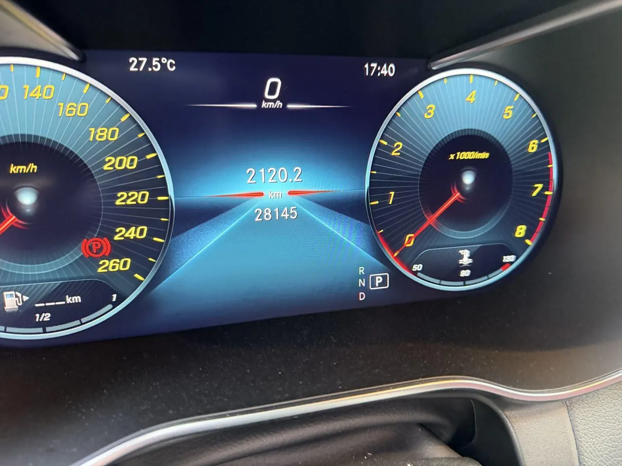 Mercedes Benz 2022 GLC 300 L 4MATIC 2.0T Dynamic (Modified) Automatic Gear 8