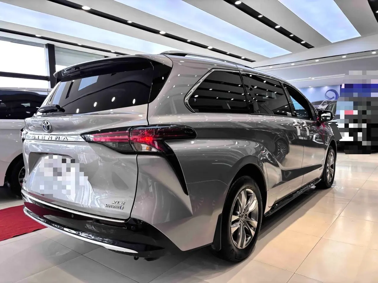 Toyota 2023 Sana 2.5 Stepless Deluxe Edition Automatic Gear 15