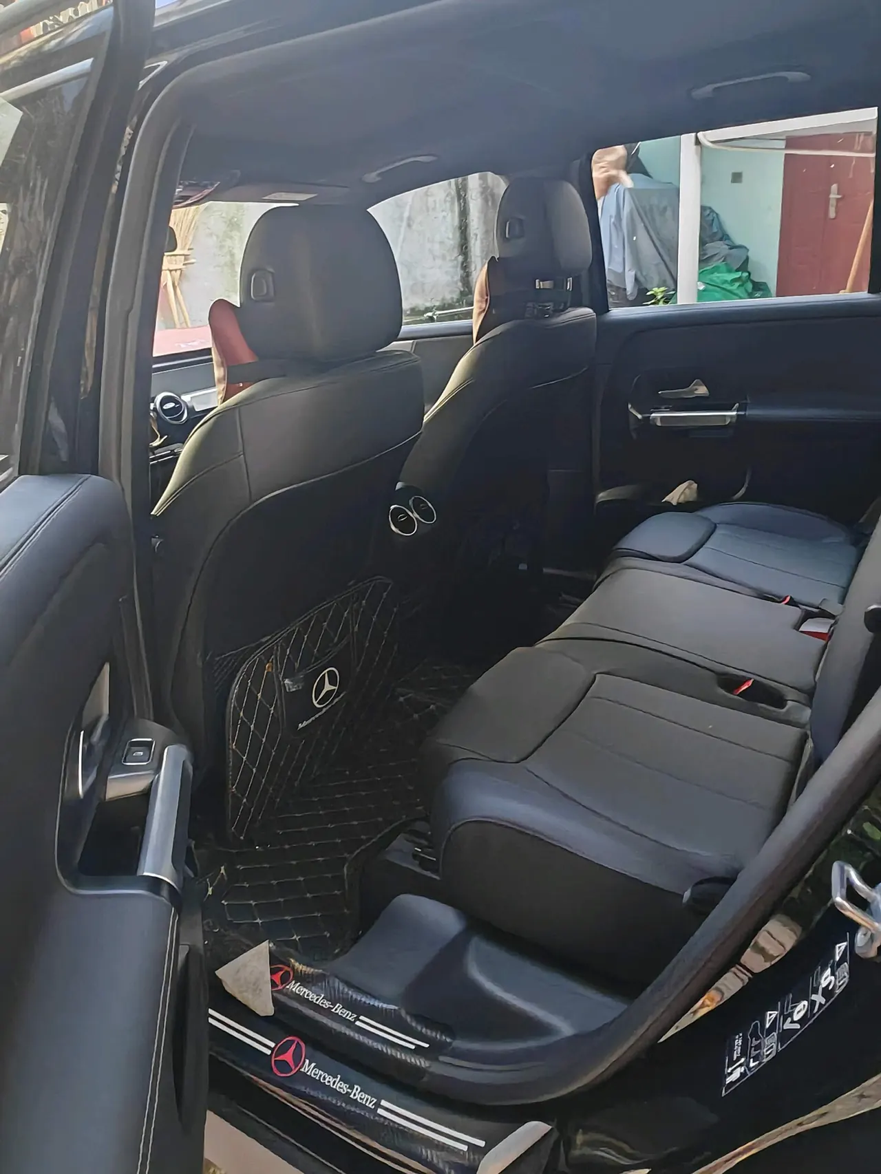 Mercedes Benz 2023 GLB 200 1.3T Dynamic Automatic 5