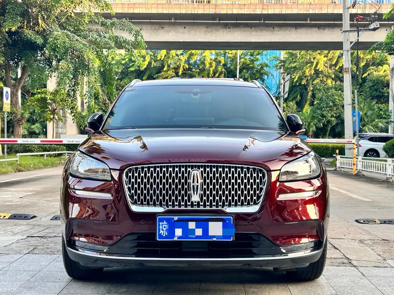 Lincoln 2021 adventurer 2.0T two-wheel drive elegant version of automatic gear 2