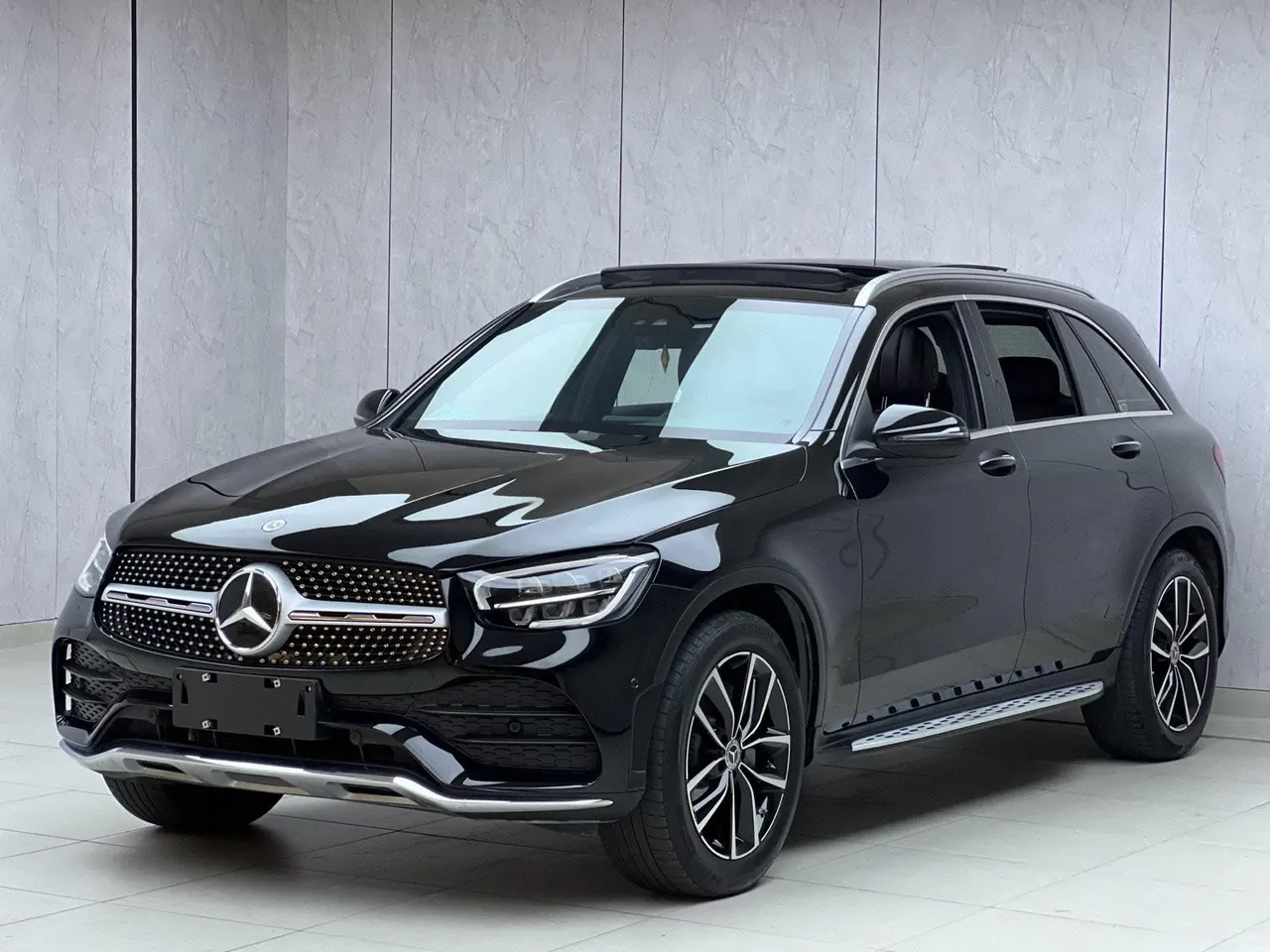 Open image lightbox: Mercedes Benz 2021 GLC 300 L 4MATIC 2.0T Dynamic Automatic