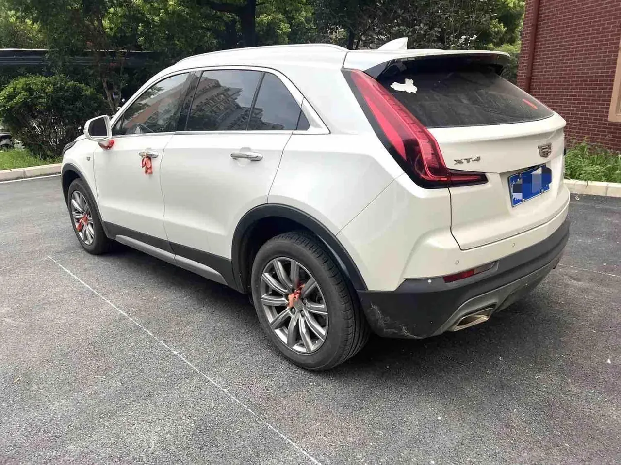 Cadillac 2020 XT4 2.0T 28T Two-Drive Leading Automatic Gear 3
