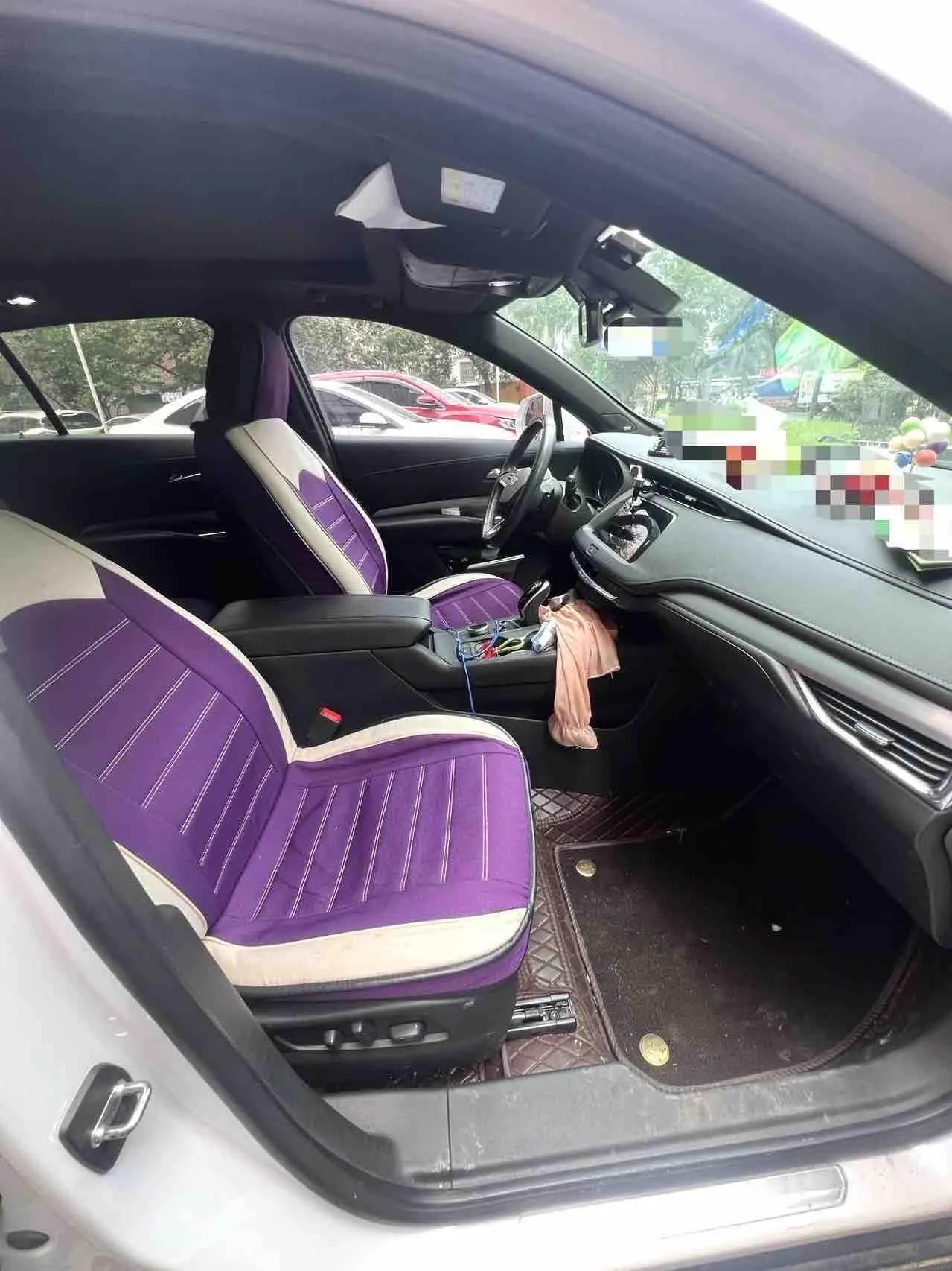 Cadillac 2020 XT4 2.0T 28T Two-Drive Leading Automatic Gear 5
