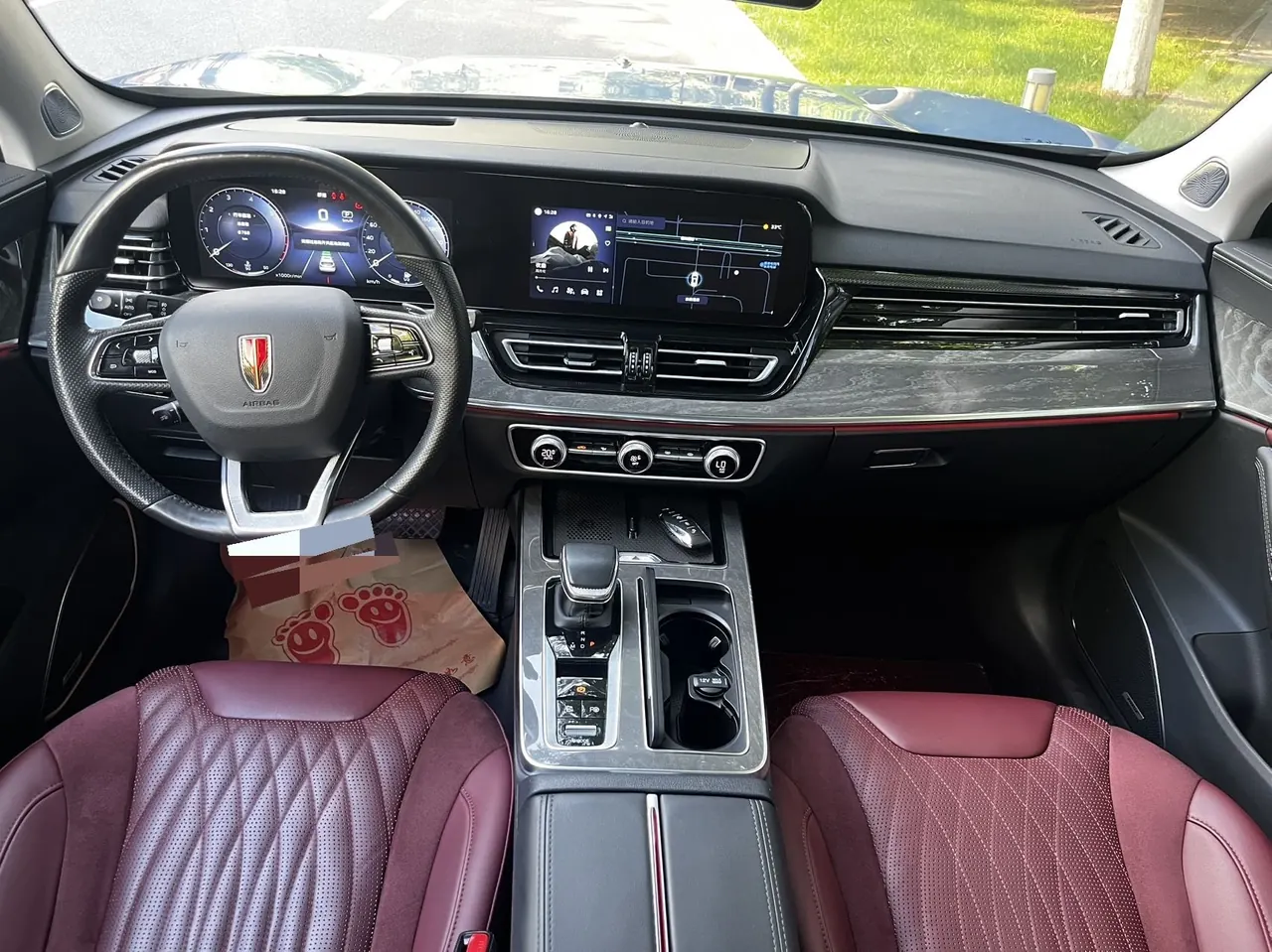 HongQi 2023 HS5 2.0T 4-wheel drive flag collar Pro version automatic gear 9