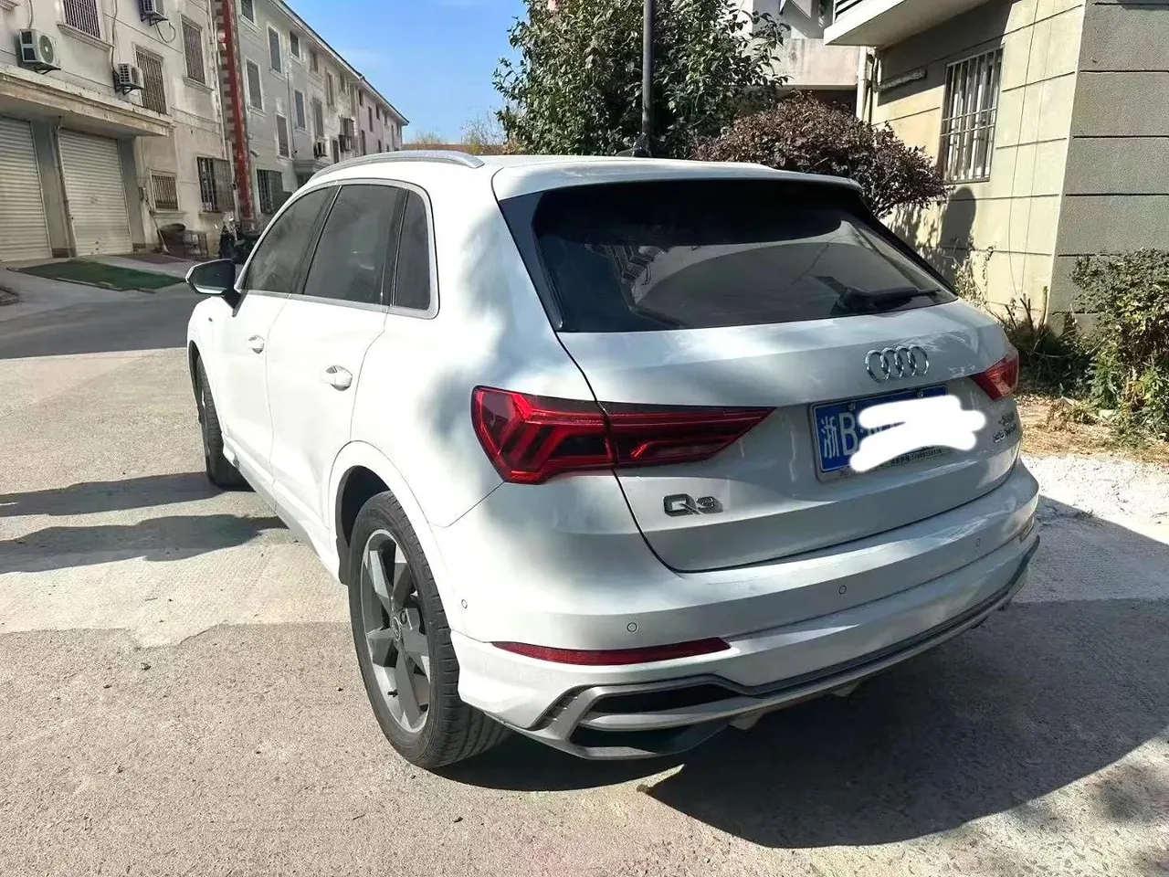 Audi 2021 Q3 1.4TFSI 35TFSI Enterprising and Elegant Automatic Gear 8