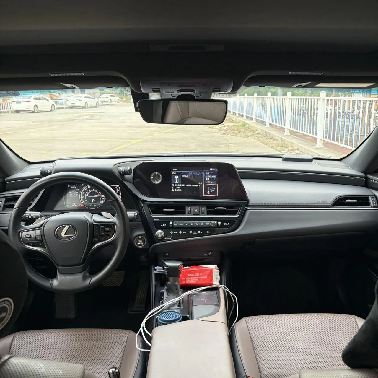 Lexus ES (Imported) 2021 ES200 2.0 Stepless Premium Edition Automatic Gear 8
