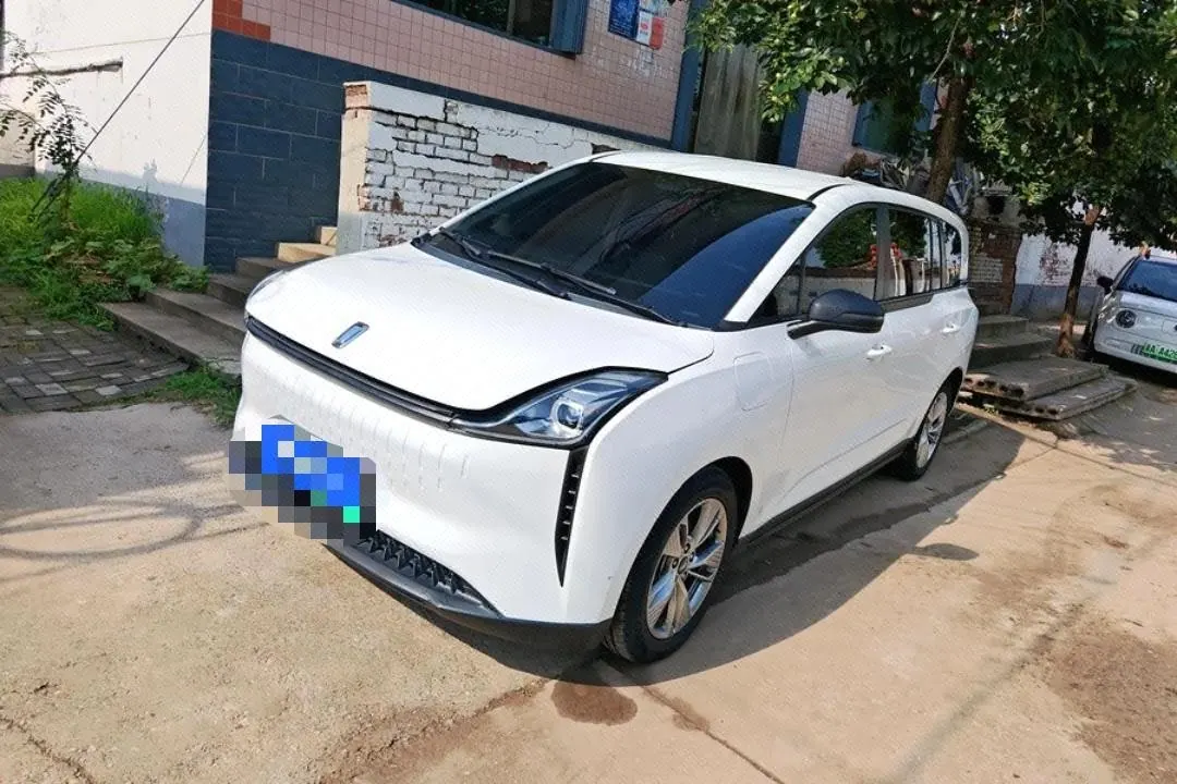Bestune 2023 NAT PRO Comfortable Travel and Longer Change Edition 401km Automatic Gear - View 1