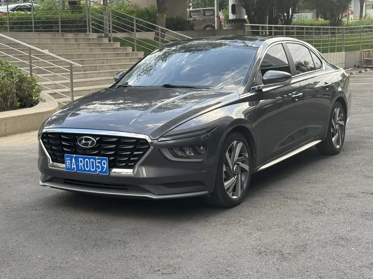 Hyundai 2021 Name Figure 1.8 Stepless LUX Premium Edition Automatic Gear - View 1
