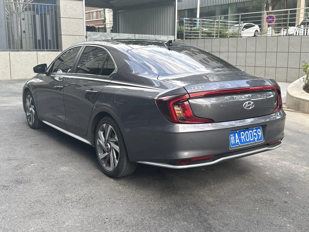 Hyundai 2021 Name Figure 1.8 Stepless LUX Premium Edition Automatic Gear 4