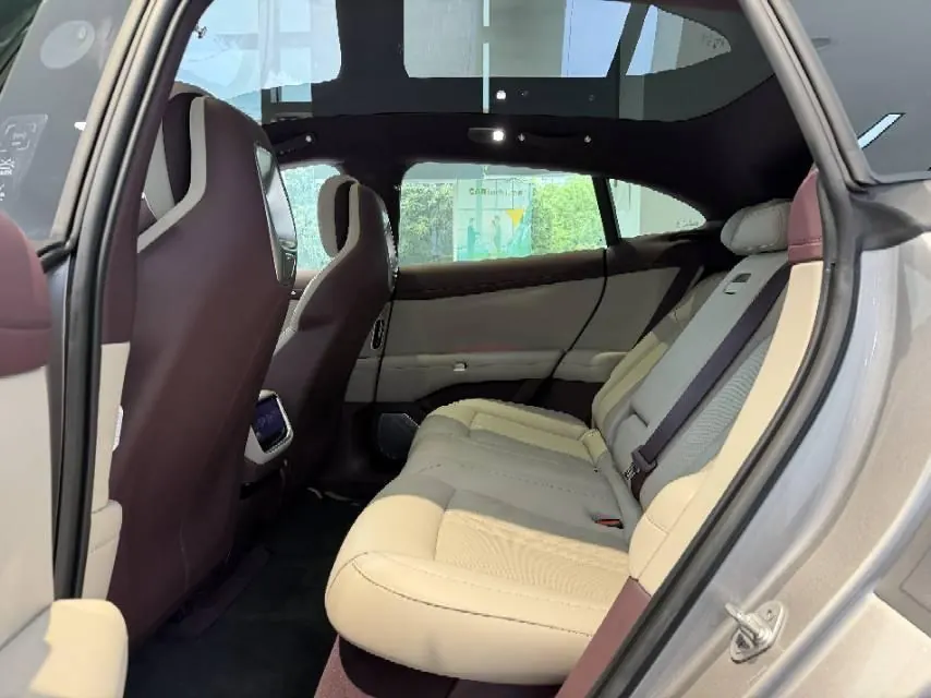 MI 2025 YU7 Long Endurance Rear Drive Automatic Gear 6
