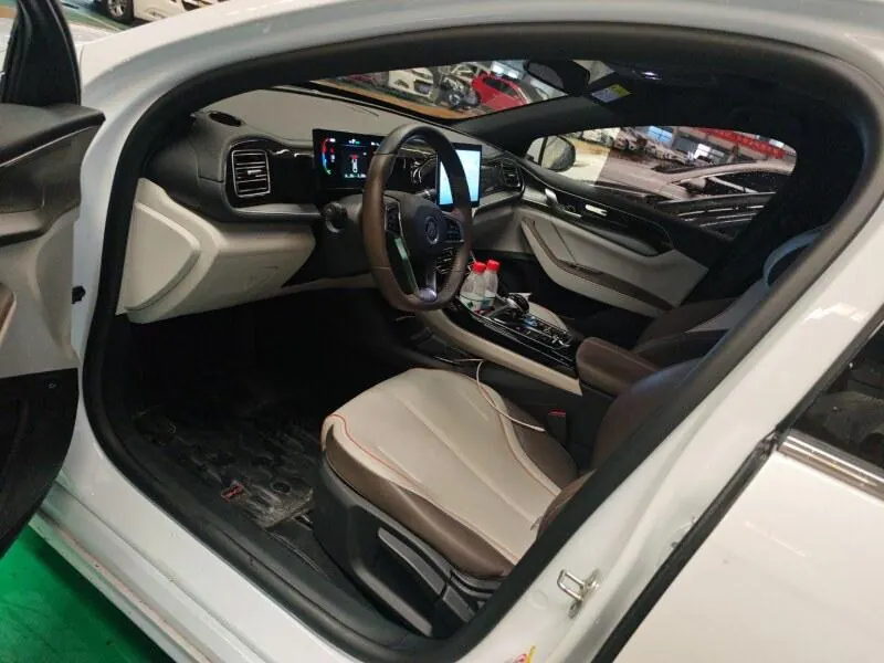 BYD 2023 Qin PLUS DM-i 1.5 stepless champion version leading 120KM automatic gear 3