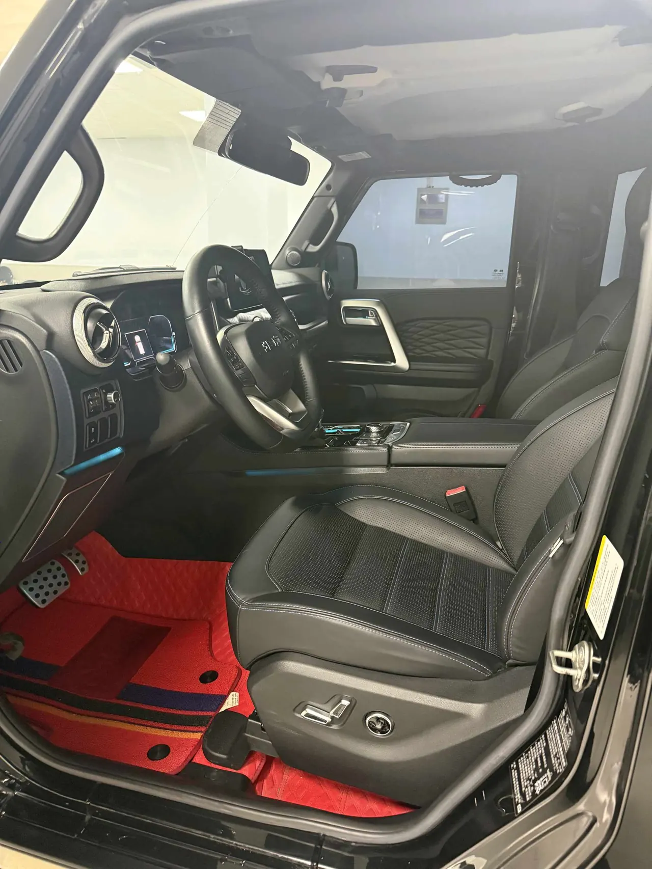 Beijing 2023 BJ40 2.0T 4-wheel drive city hunter version chivalrous automatic gear 7