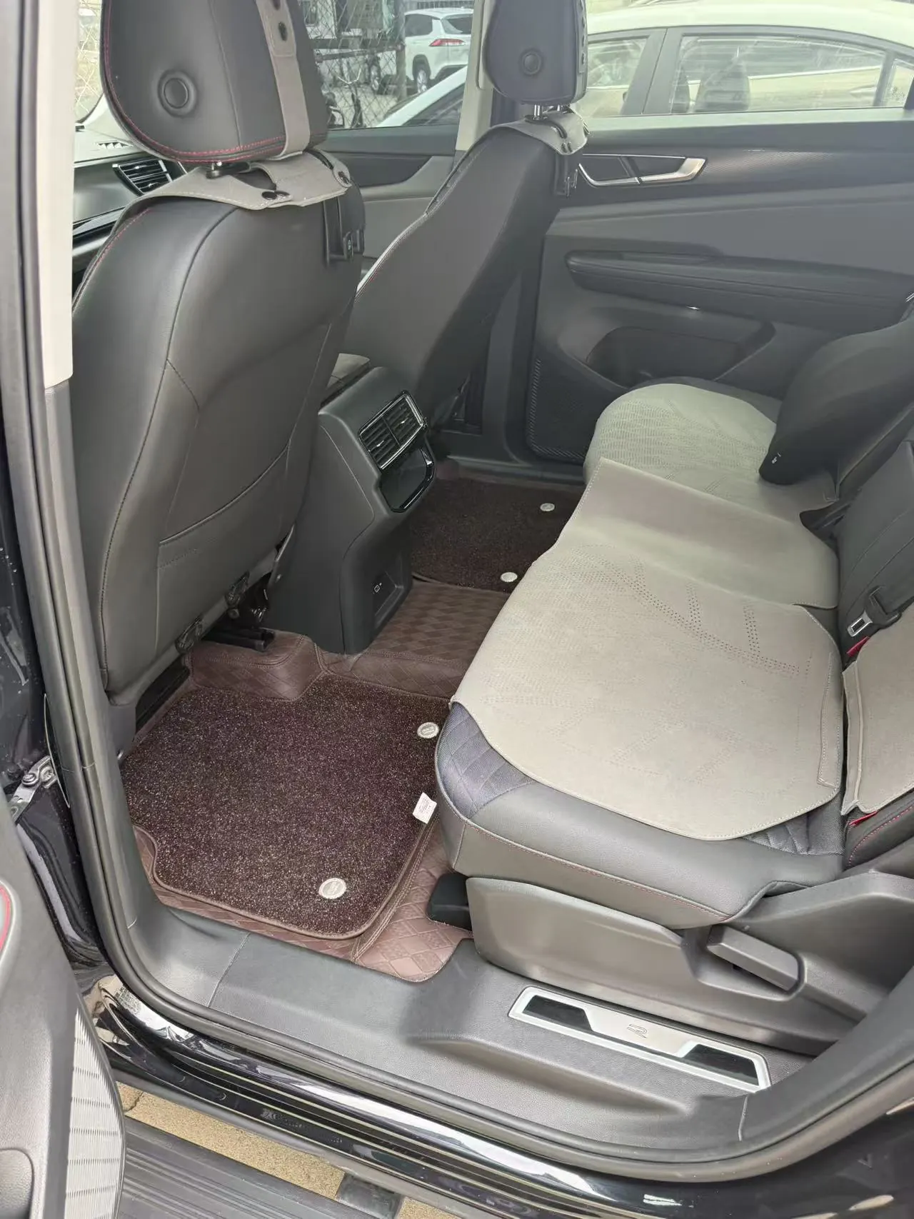 Volkswagen 2023 Touang 2.0TSI 330TSI Two-Drive Deluxe Edition (Modified) Automatic Gear 5