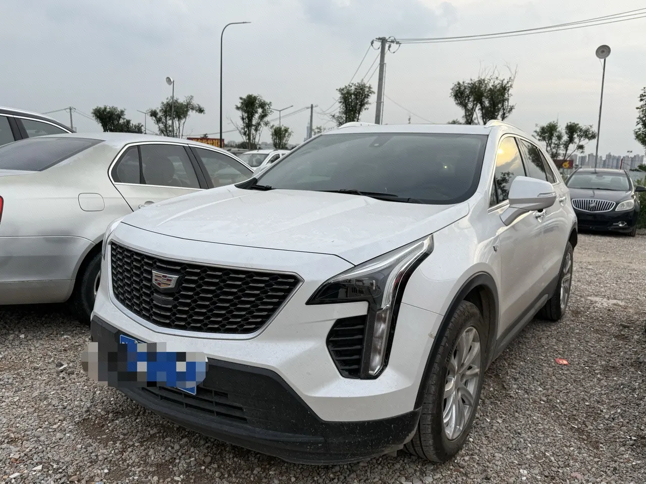 Open image lightbox: Cadillac 2022 XT4 48V 2.0T 28T Two-Drive Fashion Automatic Gear