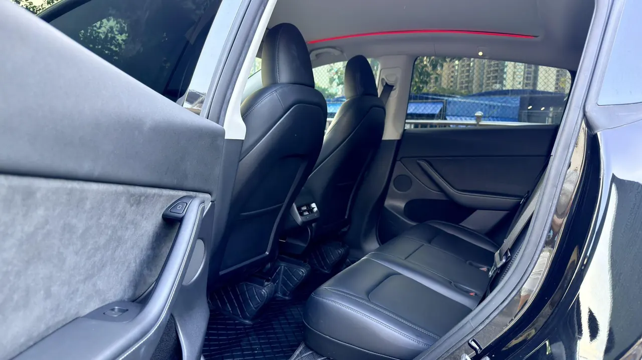 Tesla 2022 Model Y rear-wheel drive version automatic transmission 14