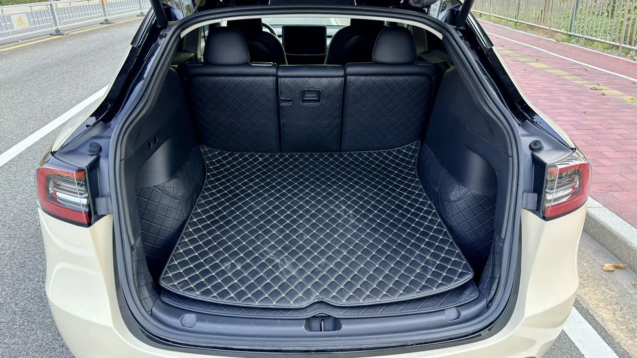 Tesla 2022 Model Y rear-wheel drive version automatic transmission 9