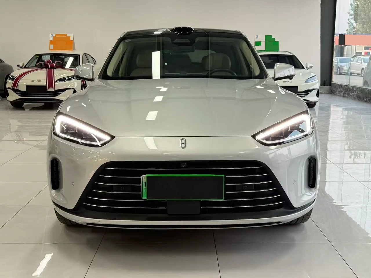 AITO 2023 AITO M5 extended range four-wheel drive intelligent driving version automatic gear 2