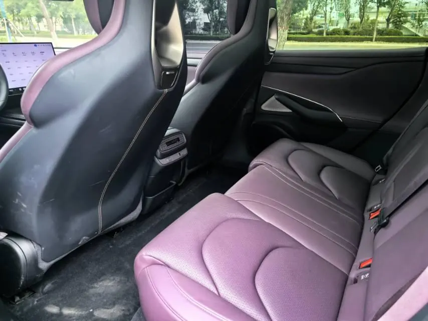 MI 2024 SU 7 830km Rear Drive Ultra Long Endurance High-end Smart Drive Pro Edition Automatic Gear 3