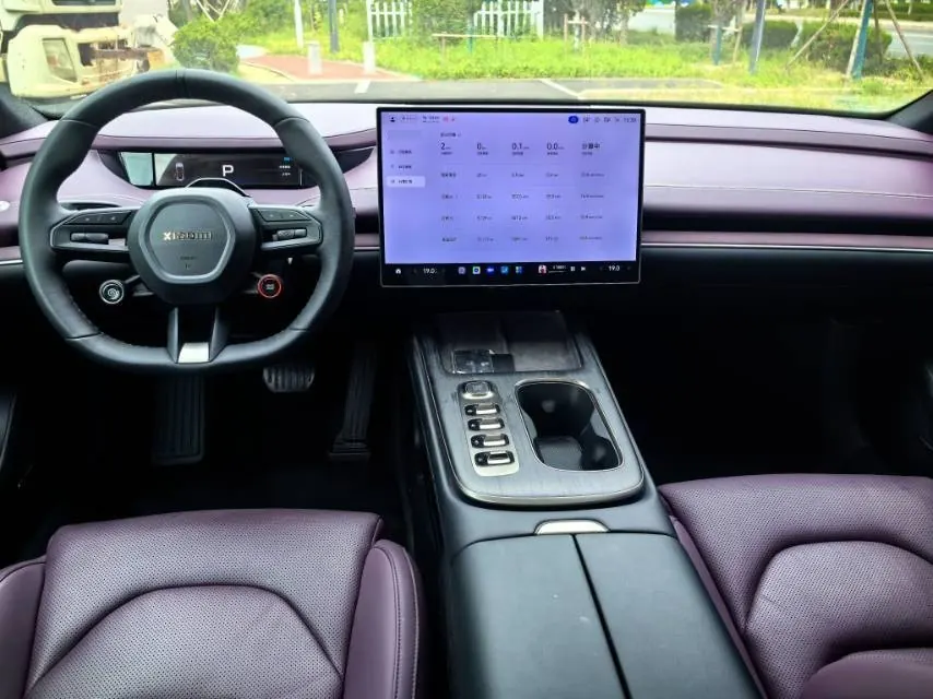 MI 2024 SU 7 830km Rear Drive Ultra Long Endurance High-end Smart Drive Pro Edition Automatic Gear 4