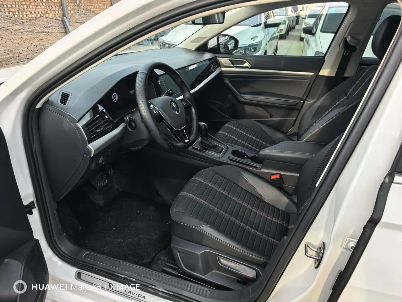 Volkswagen 2022 Lavida 1.4TSI 280TSI Comfort Edition Automatic Gear 3