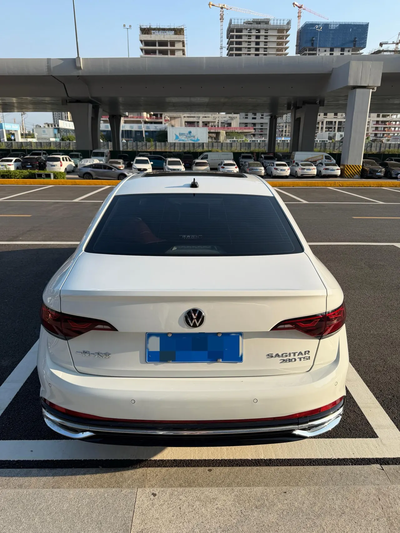 Volkswagen 2023 Sagittarius 1.4TSI 280TSI Exceed Lite Edition Automatic Gear 9