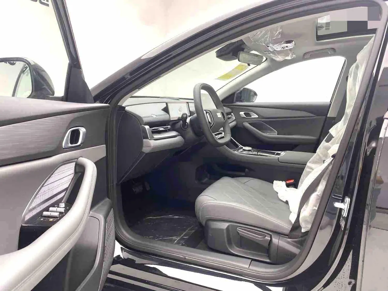 Geely Galaxy 2025 A7 EM-i 1.5 150km Premium Edition Automatic Gear 5
