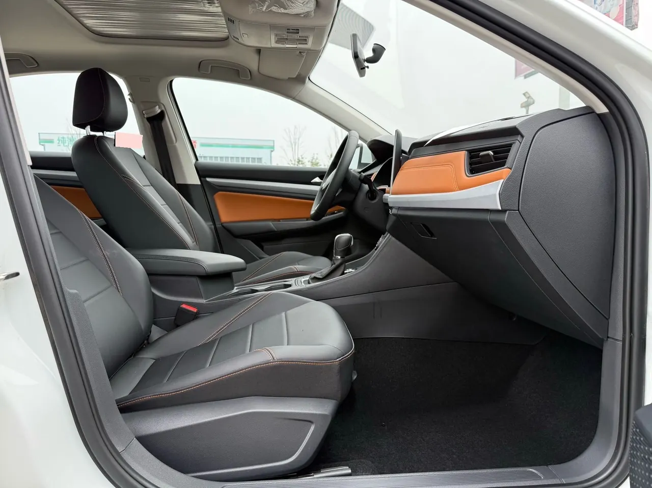 Volkswagen 2025 Polaroid 1.2TSI 200TSI Yuexing PRO Edition (Modified) Automatic Gear 6
