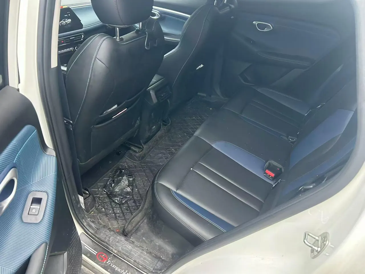 Chuanqi 2023 GS3 Speed 1.5T 270T Auto Gear 3