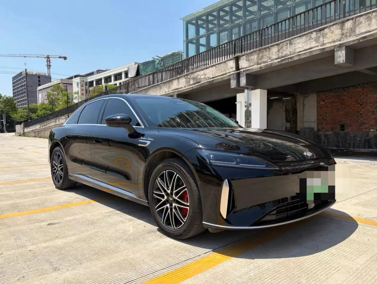 Chery 2025 Fengyun A9L 1.5T 260 Long Endurance Premium Edition Automatic Gear 4