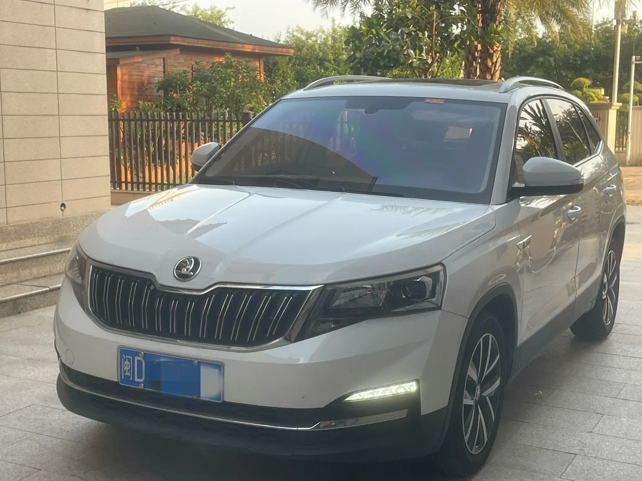Open image lightbox: Skoda 2024 Komick 1.5 Comfortable Edition Automatic Gear