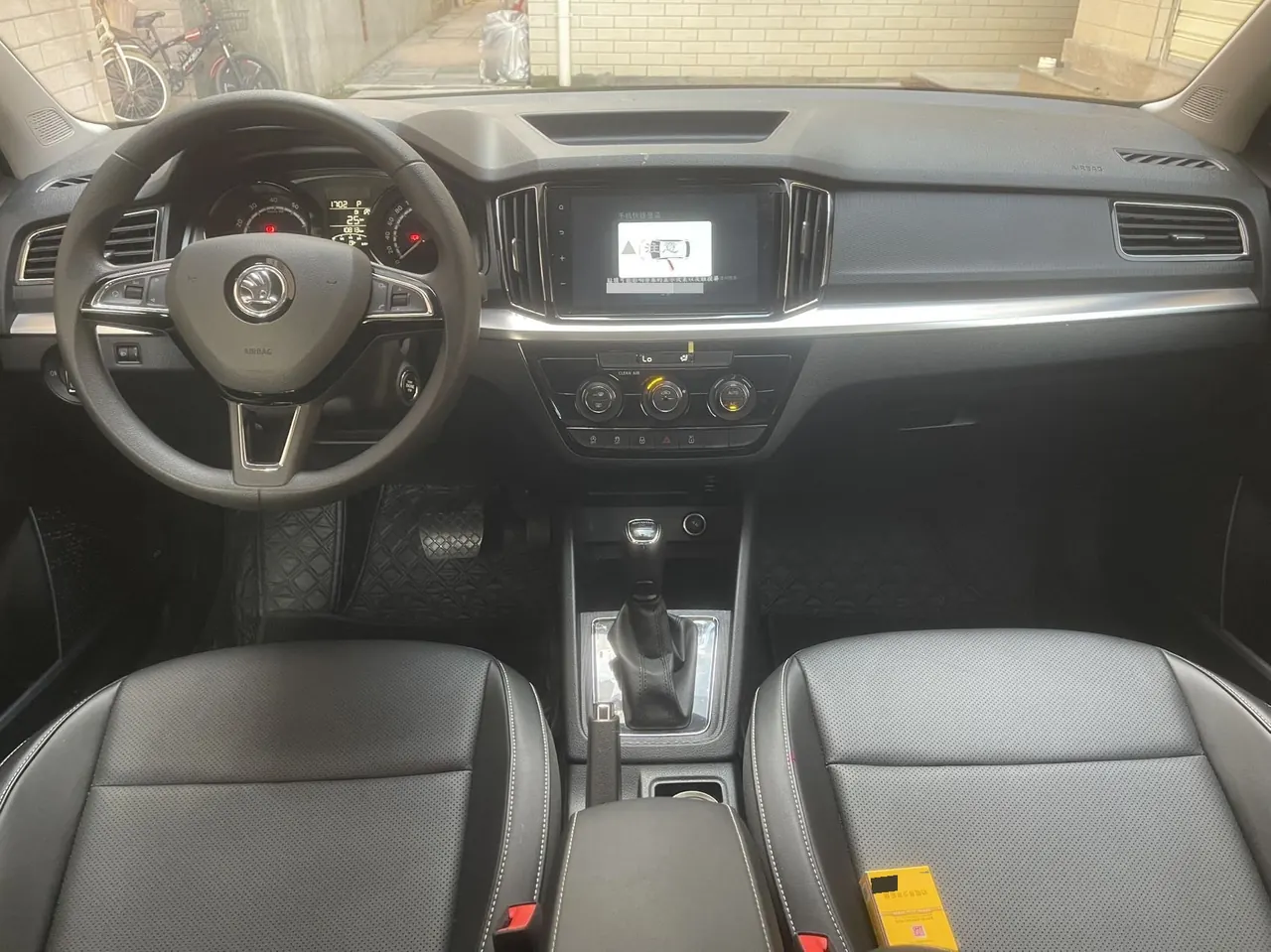 Skoda 2024 Komick 1.5 Comfortable Edition Automatic Gear 4