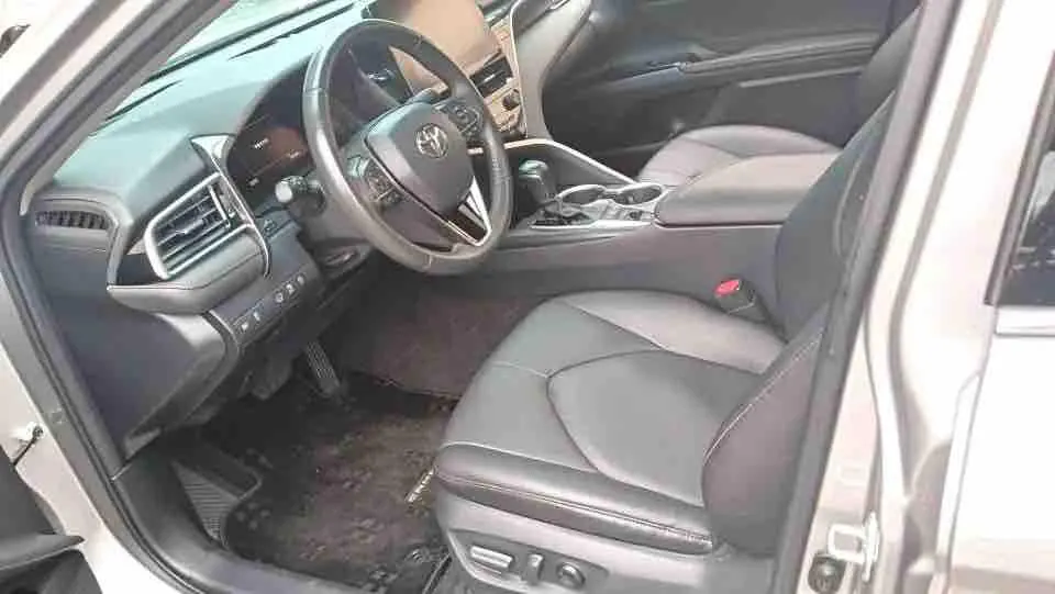 Toyota 2021 Camry 2.5G Deluxe Edition Automatic Gear 4