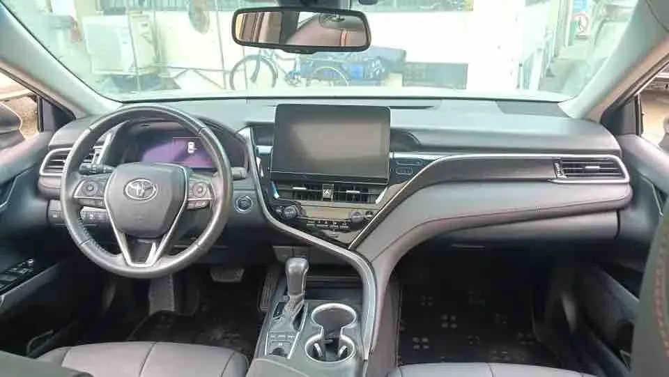 Toyota 2021 Camry 2.5G Deluxe Edition Automatic Gear 5