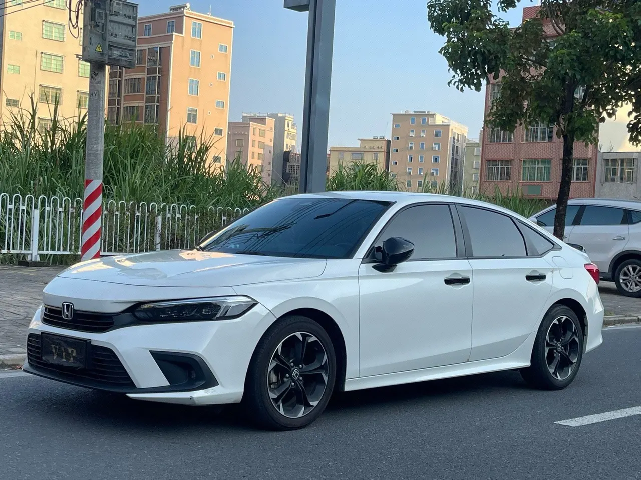 Open image lightbox: Honda 2022 Civic 1.5T Stepless 240TURBO Combustion Edition Automatic Gear