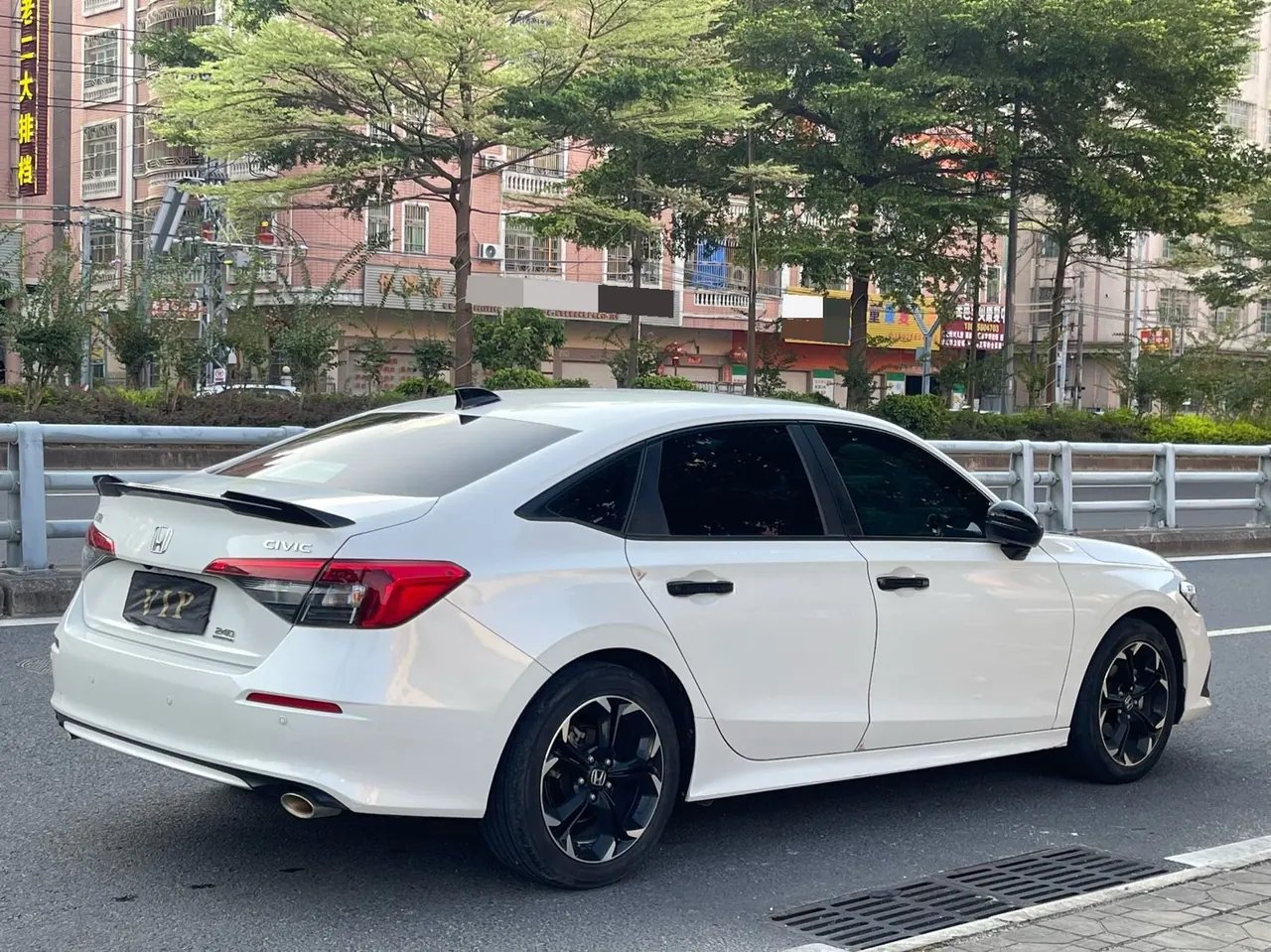 Honda 2022 Civic 1.5T Stepless 240TURBO Combustion Edition Automatic Gear 9