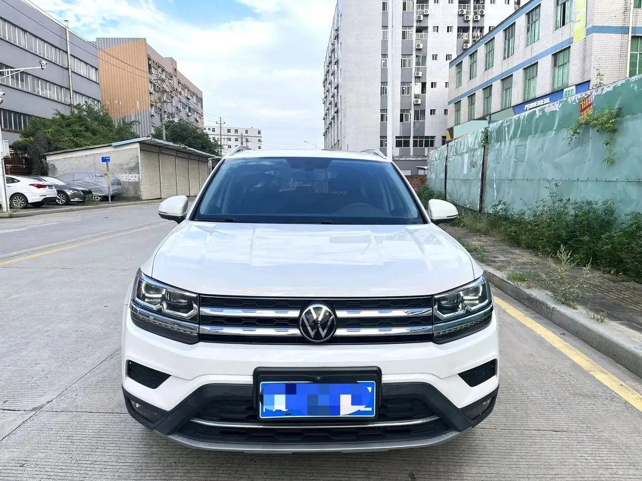 Volkswagen 2022 Tuyue 2.0TSI 330TSI Four-wheel Drive Deluxe Automatic Gear 2