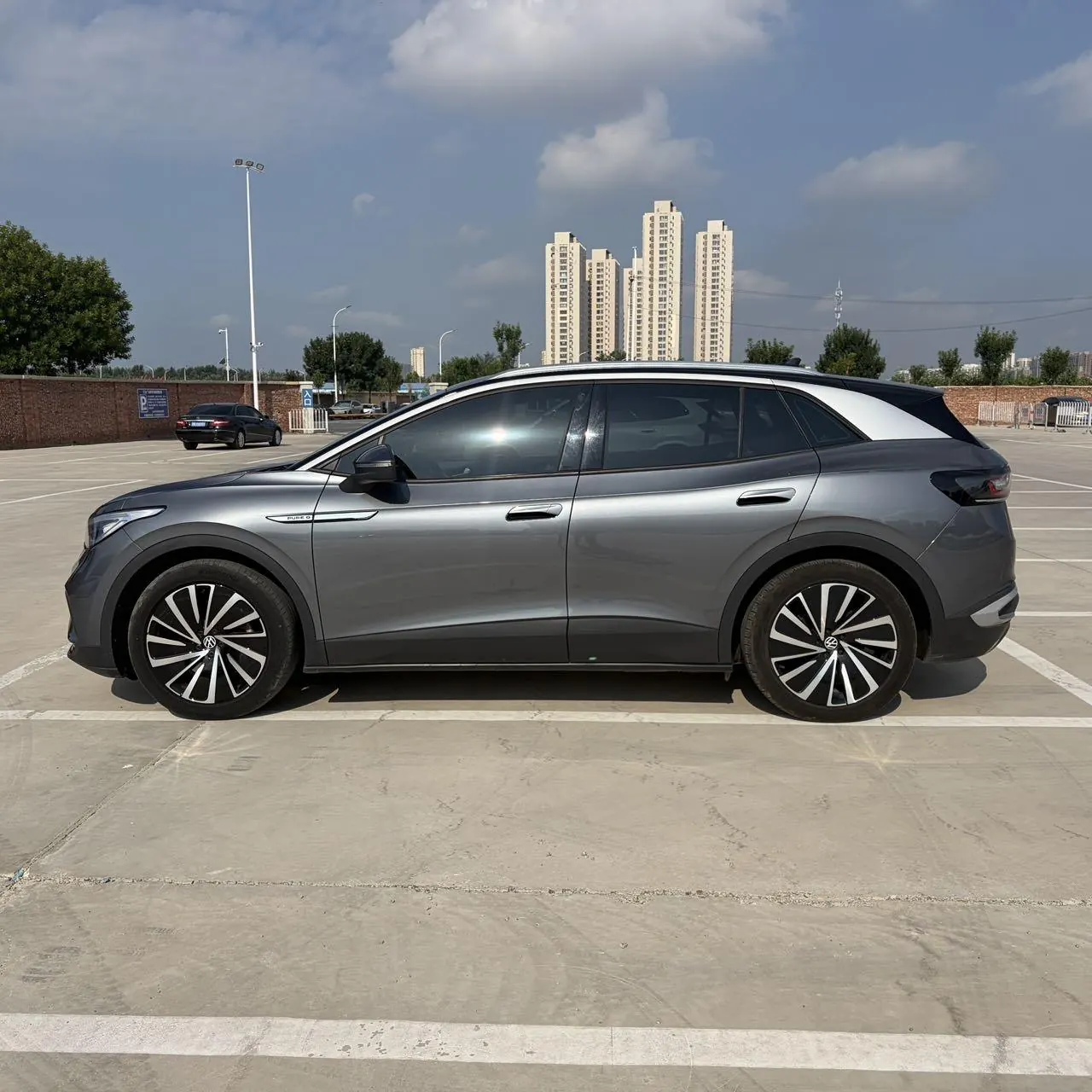 Volkswagen 2022 ID. 4 X Pure Long Endurance Edition Automatic Transmission 5