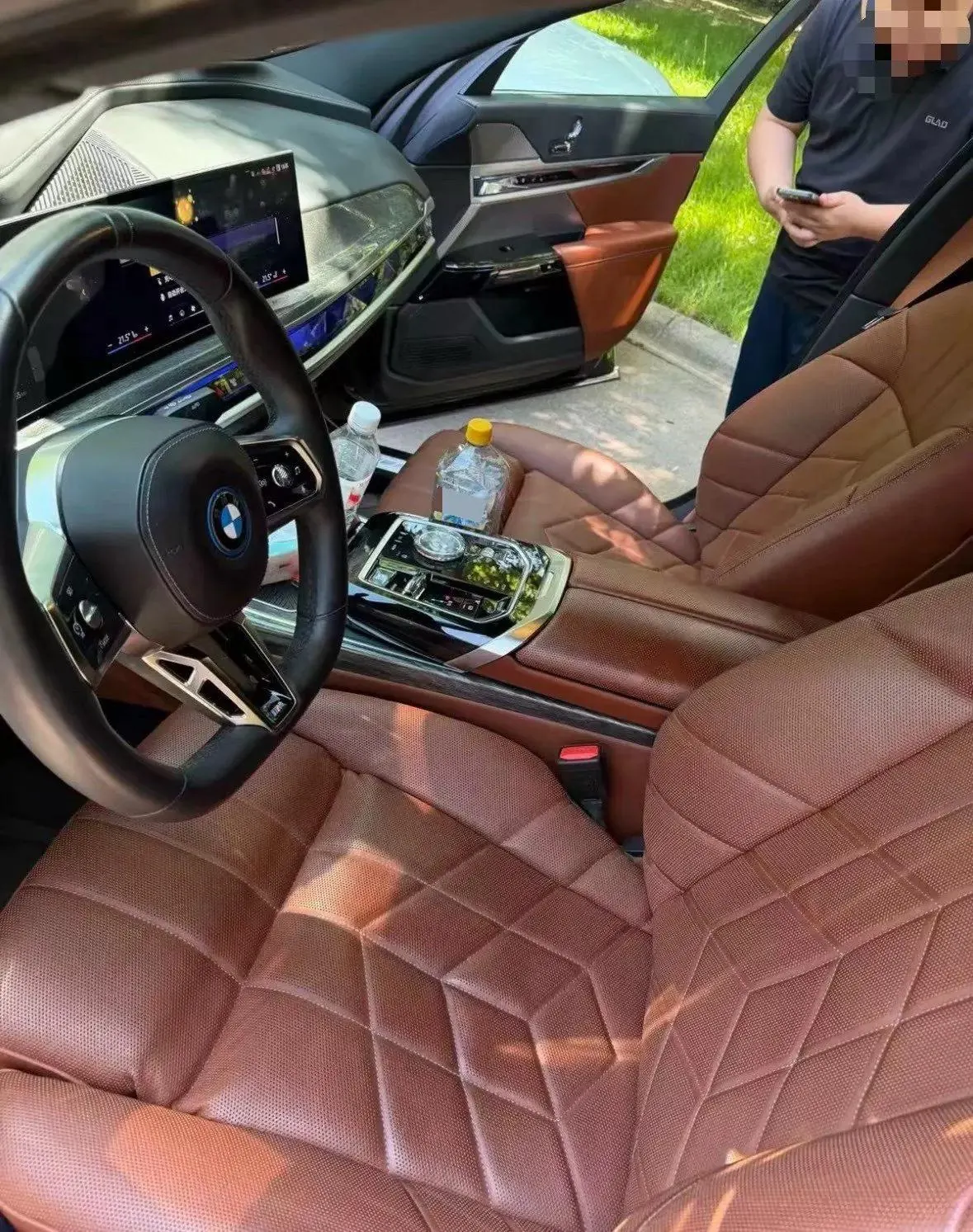 BMW i7 (Imported) 2023 i7 eDrive50L Enjoy M Sports Suit Automatic Gear 4