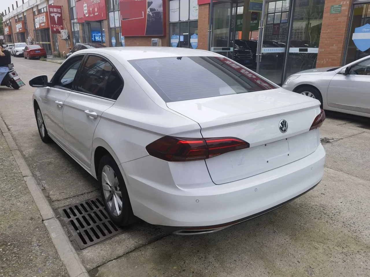 Volkswagen 2020 Bora 1.5 Comfortable Automatic 3