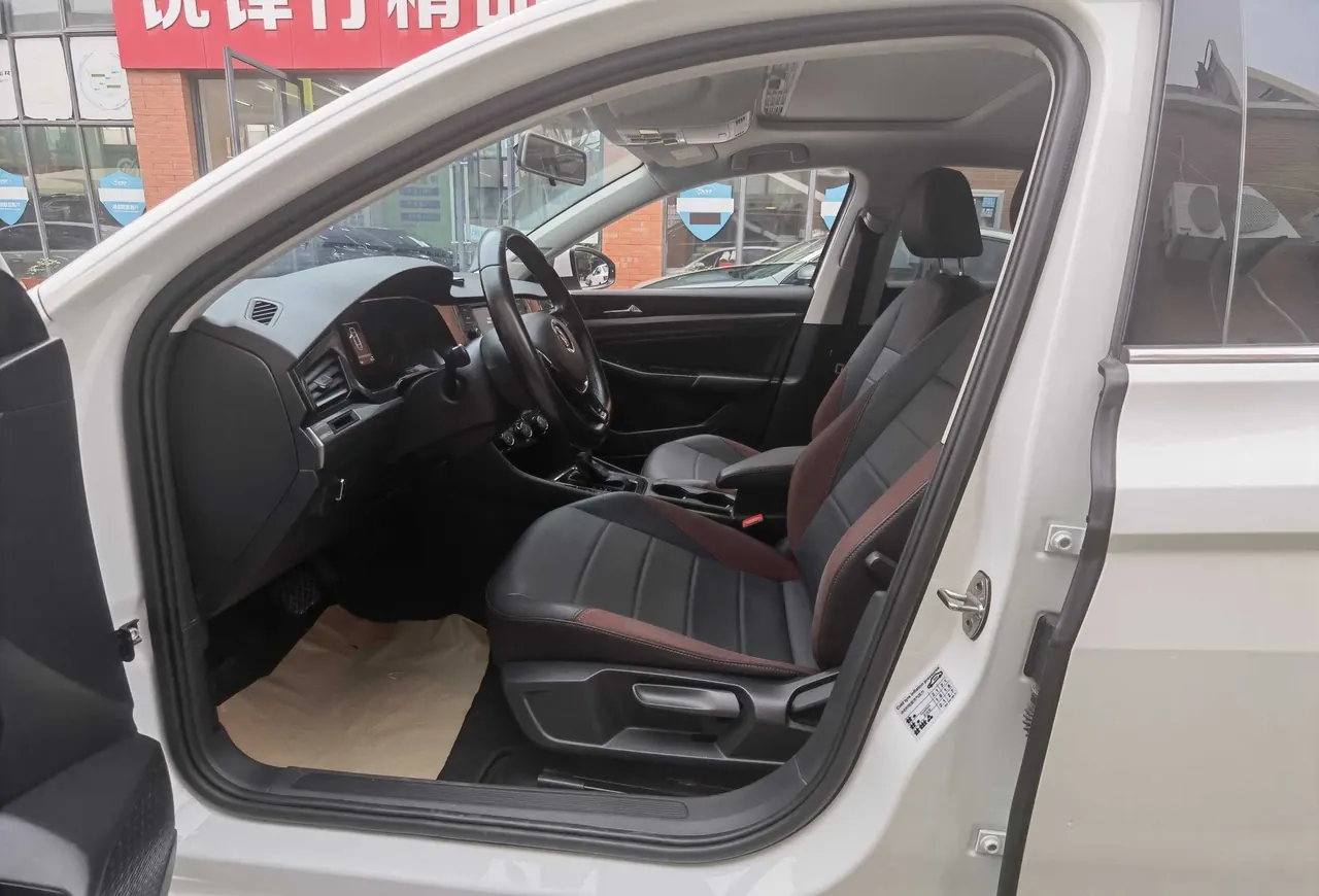 Volkswagen 2020 Bora 1.5 Comfortable Automatic 9