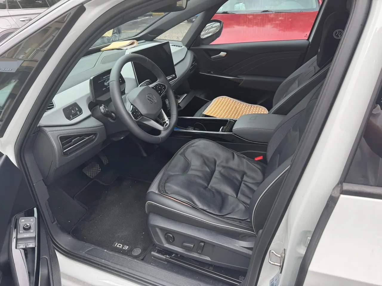 Volkswagen 2025 ID. 3 smart superior version of automatic gear 3