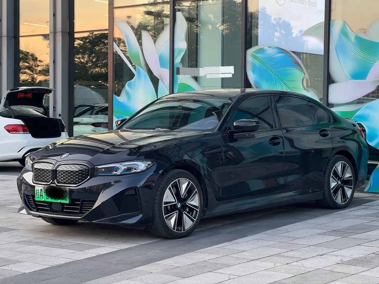 BMW 2025 i3 eDrive 40 L obsidian night sports suit automatic gear 5