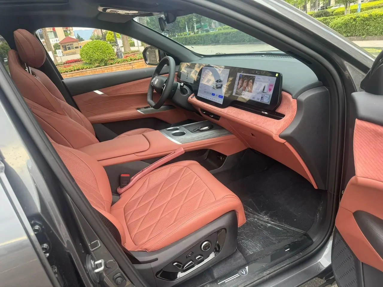 ChangAn 2025 CS75 PLUS 1.5T New Blue Whale Prestige Automatic 4
