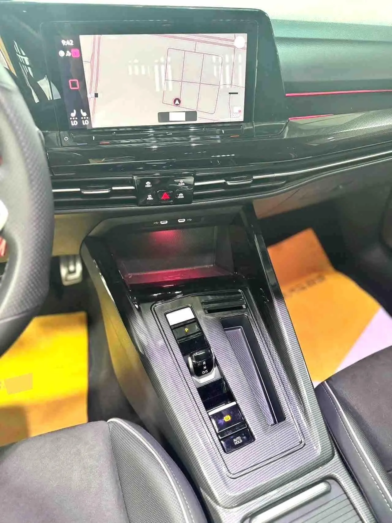 Volkswagen 2023 Golf 8 R-Line 1.4TSI 280TSI Lite Automatic 10