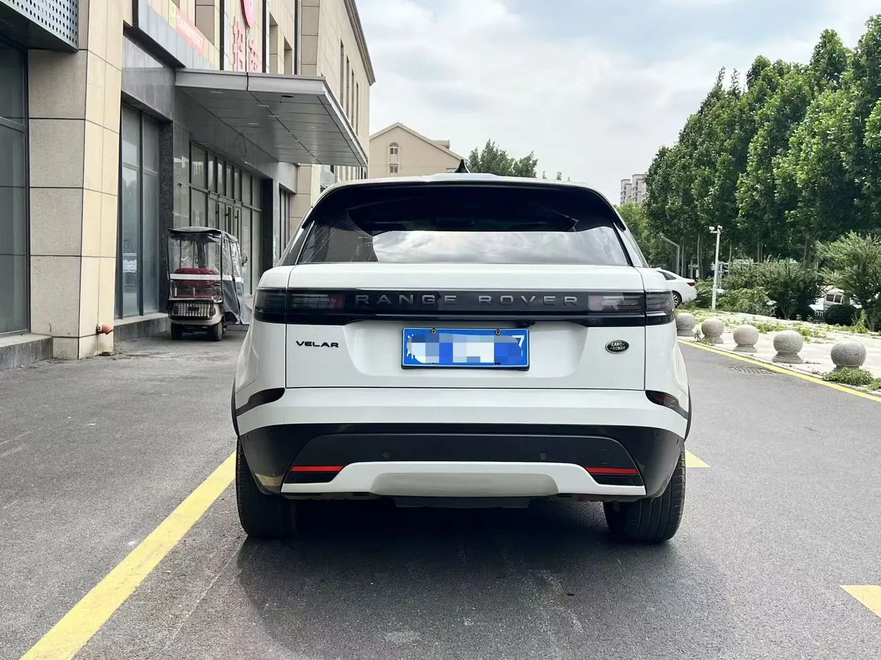 Land Rover Range Rover Star Pulse (Imported) 2024 Range Rover Star Pulse 2.0T Dynamic SE Automatic Gear 5