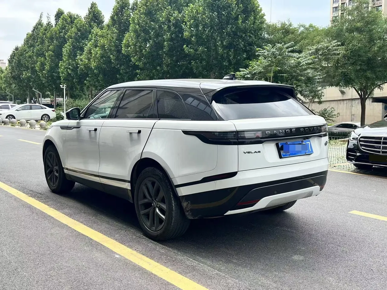 Land Rover Range Rover Star Pulse (Imported) 2024 Range Rover Star Pulse 2.0T Dynamic SE Automatic Gear 6