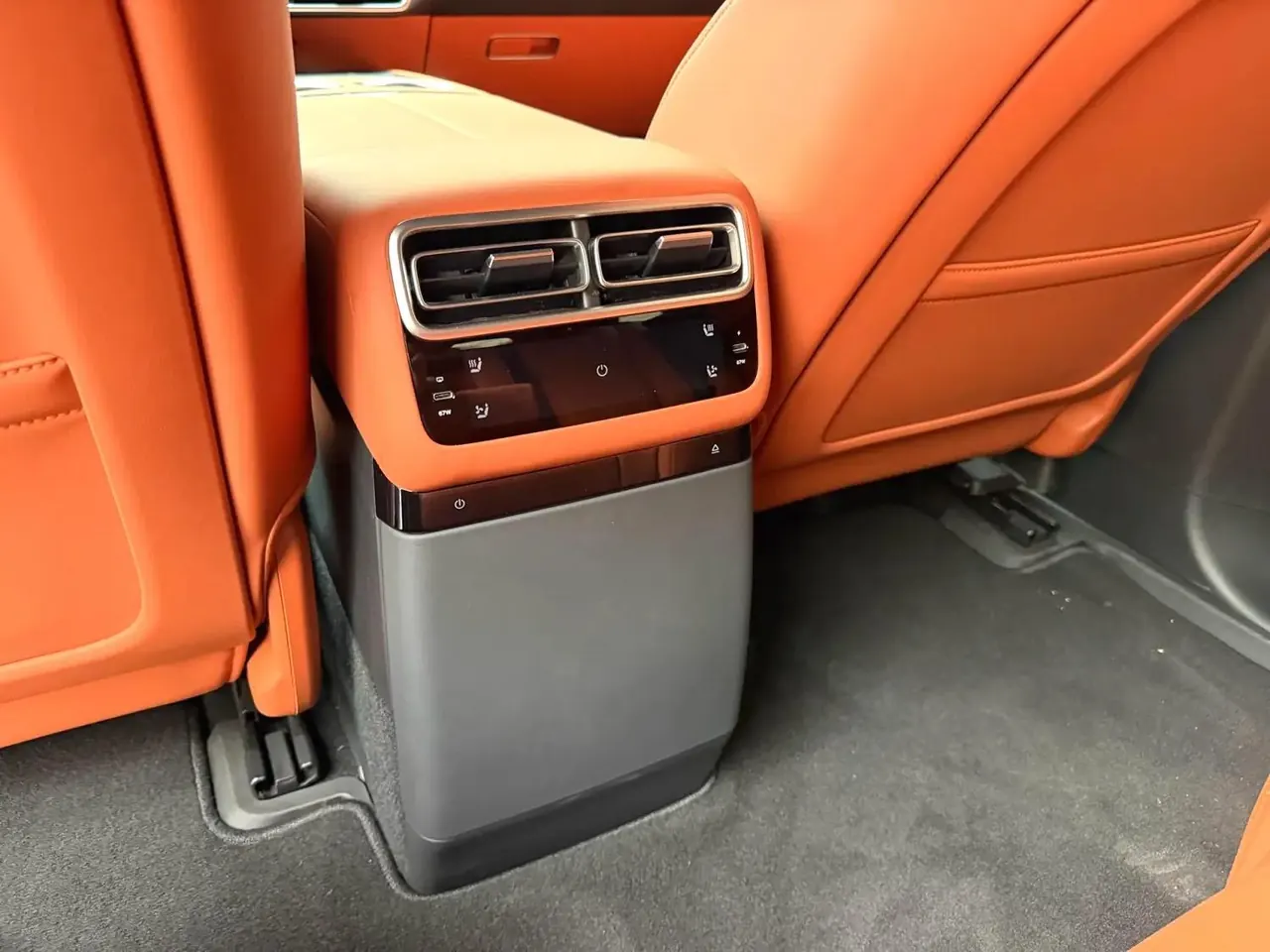 Li 2025 L6 Pro Intelligent Rejuvenation Automatic Gear 6