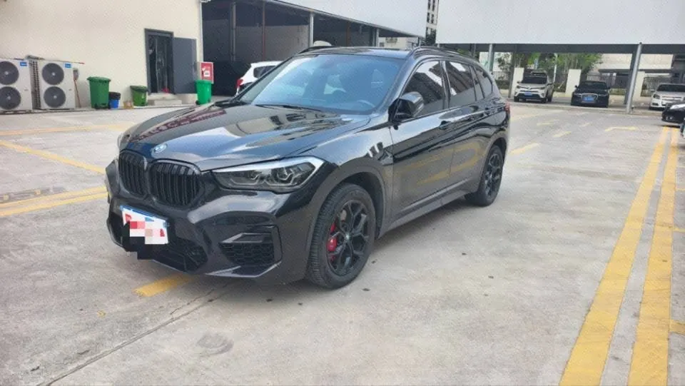 Open image lightbox: BMW 2020 X1 sDrive25Li 2.0T Leading Automatic Gear